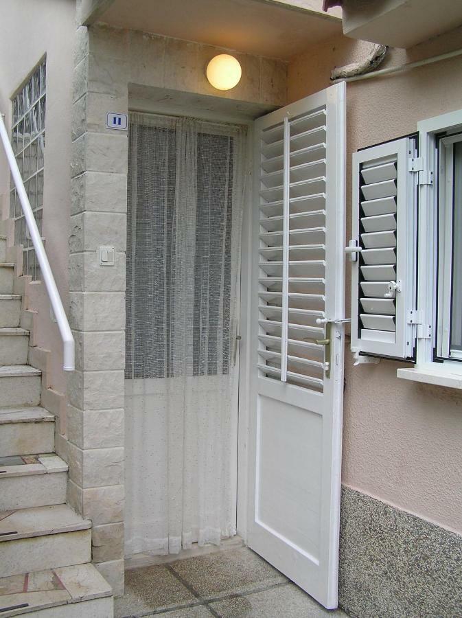 Studio Apartments Fabjanac Trogir Exterior foto
